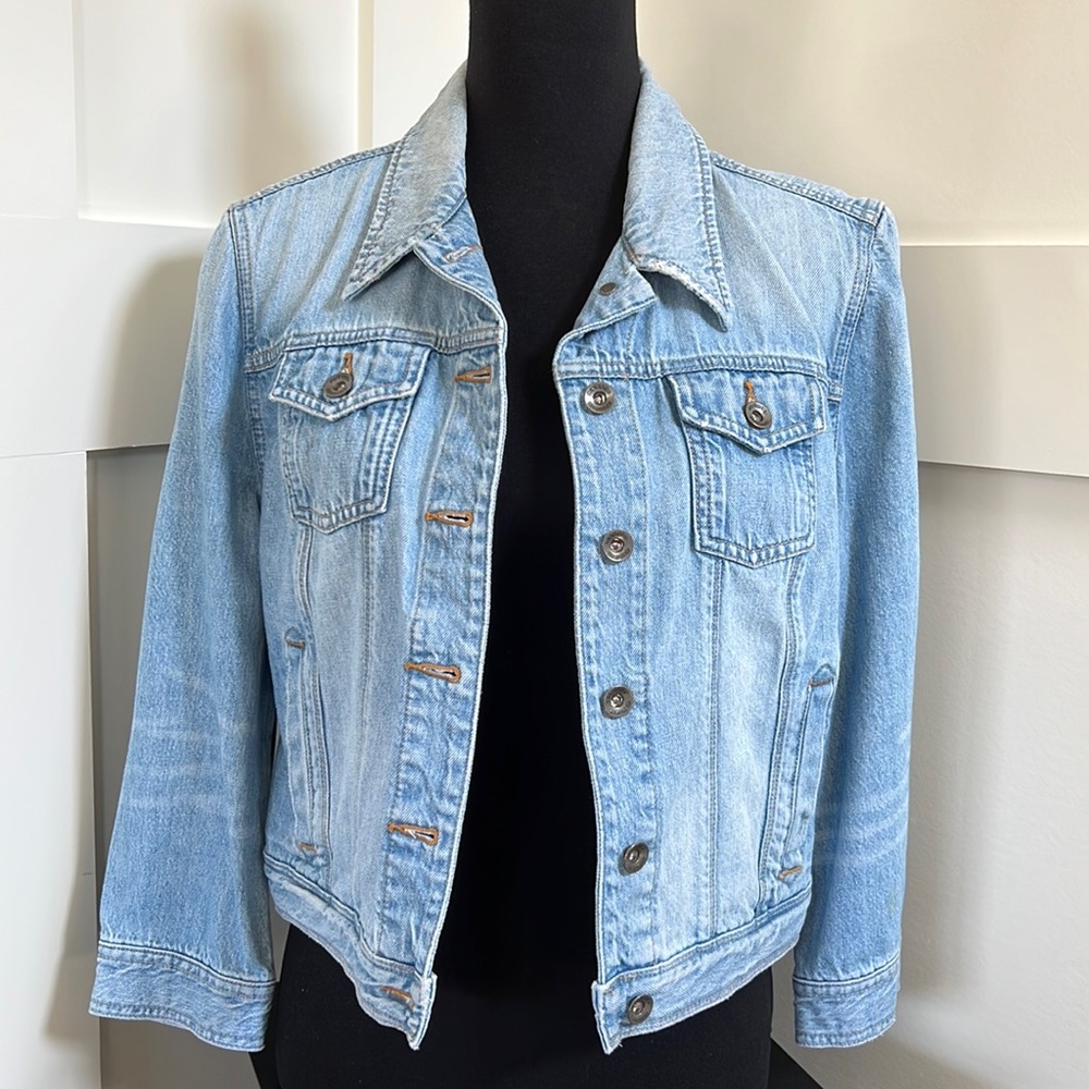 Banana Republic Short Denim Jean Jacket